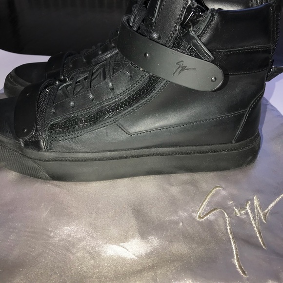 Authentic Giuseppe Zanotti Leather Sneakers SZ 44 - Picture 3 of 7